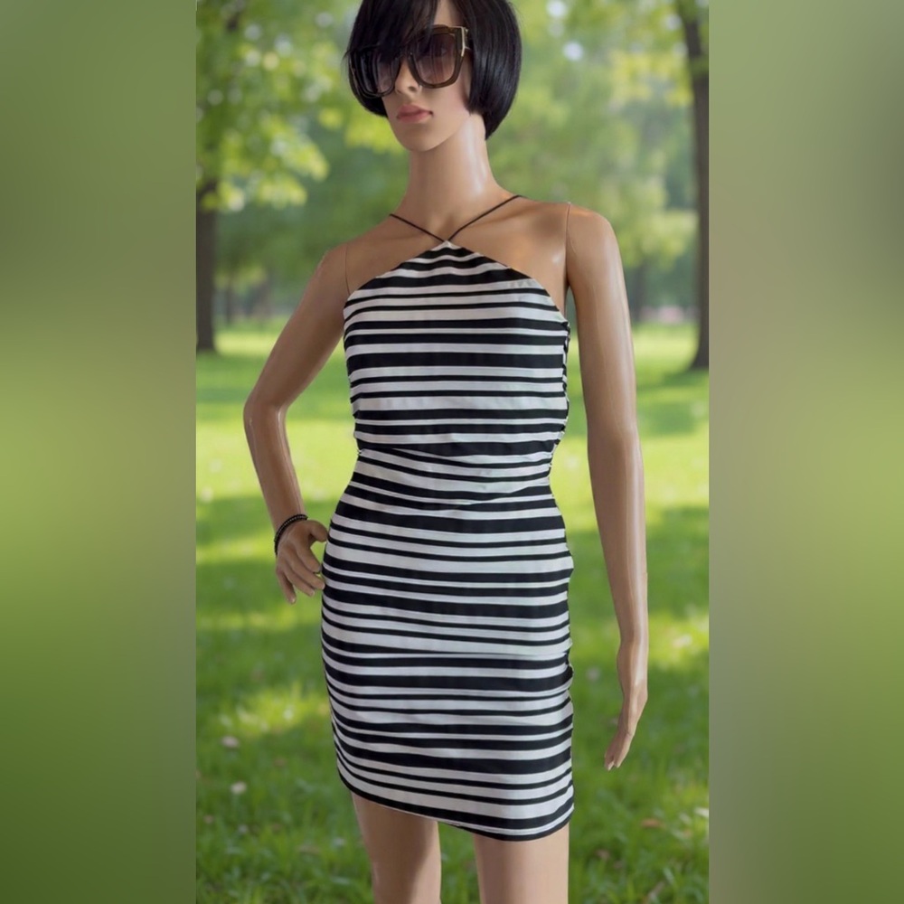 Topshop Black & White Mono Strap Triangle-Neck Bodycon Dress Side Zipper Size 4